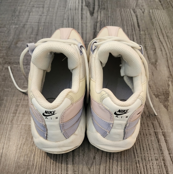 Wmns Nike Air Max 95 'Ghost Pastel' - Picture 3 of 4
